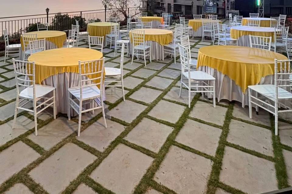 Lawn area