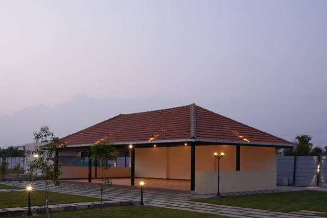 Lawn area