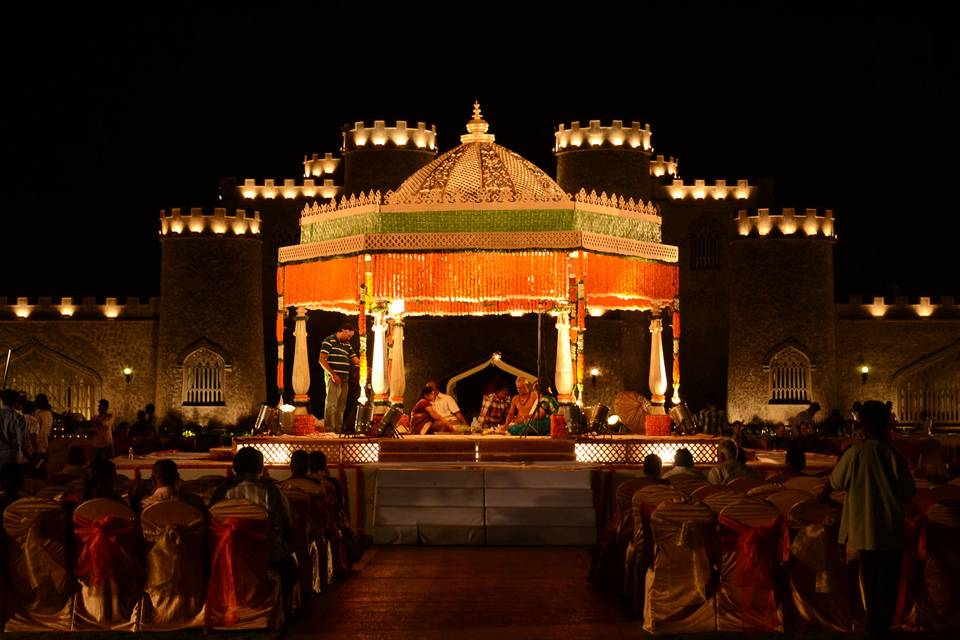 Center mandap concept