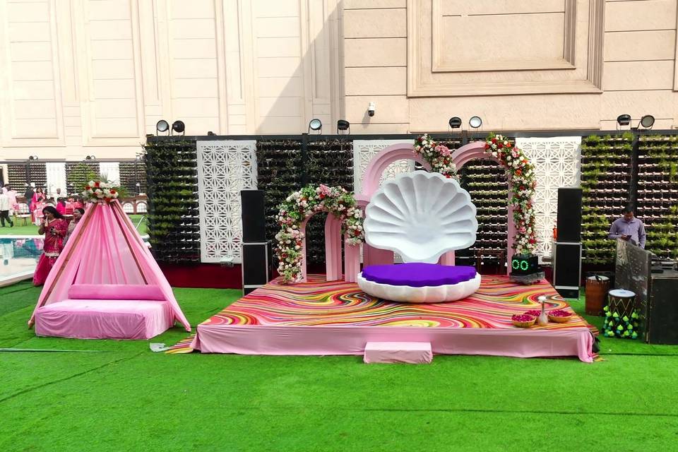The Weddings Dot