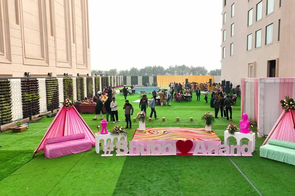 The Weddings Dot