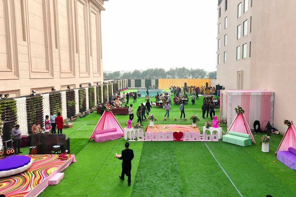 The Weddings Dot