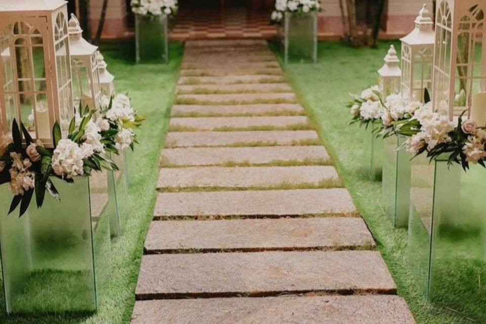 Pathway Decor