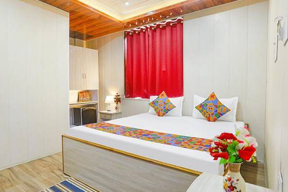 Accomodation
