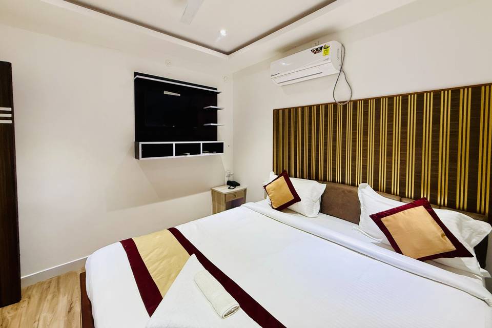 Golden Meet Hotel & Restaurant portfolio