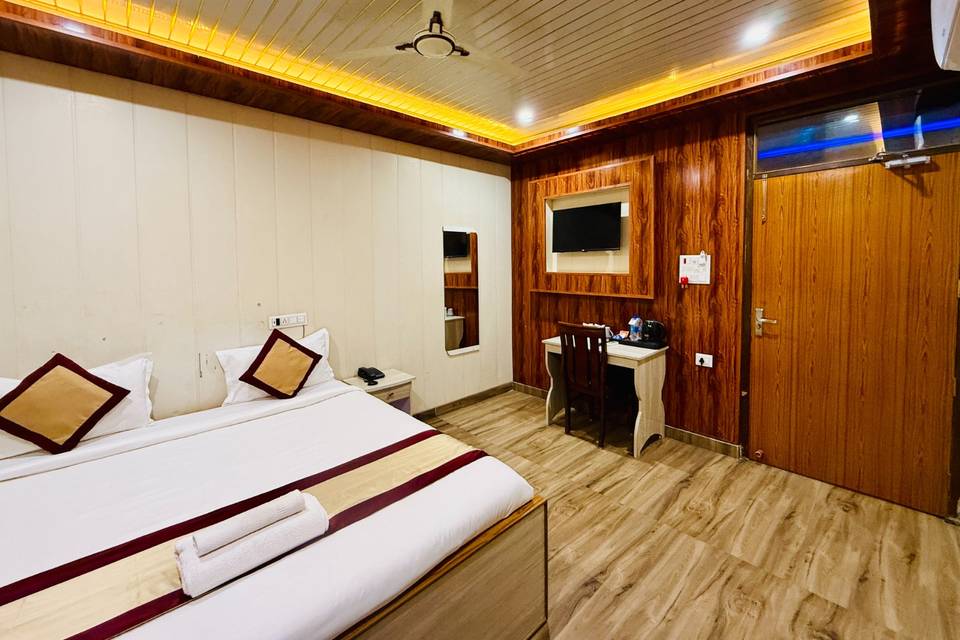 Golden Meet Hotel & Restaurant portfolio