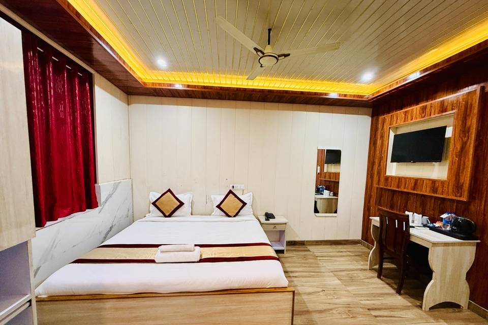 Golden Meet Hotel & Restaurant portfolio