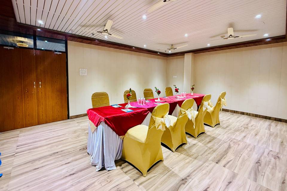 Golden Meet Hotel & Restaurant portfolio