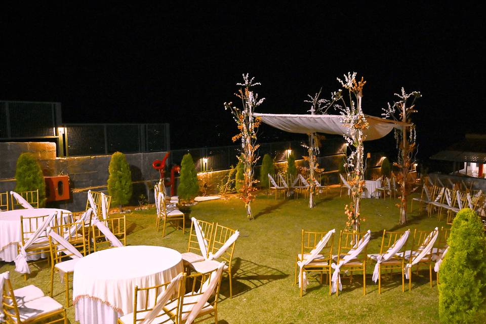 Lawn area
