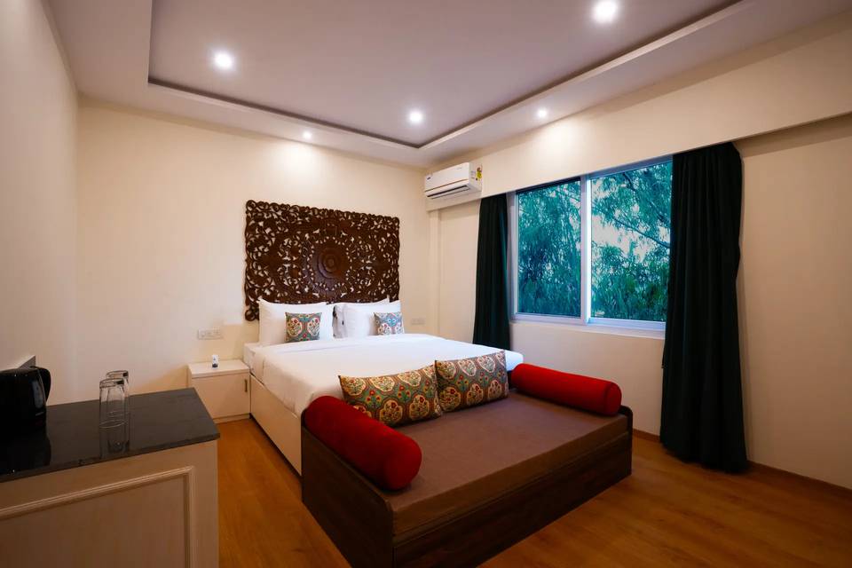 Accommodation