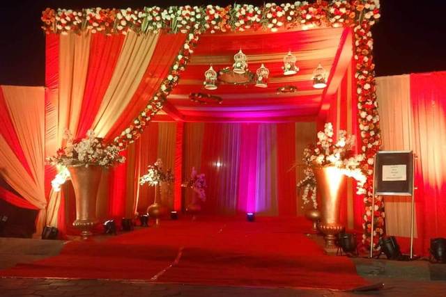 Entrance decor