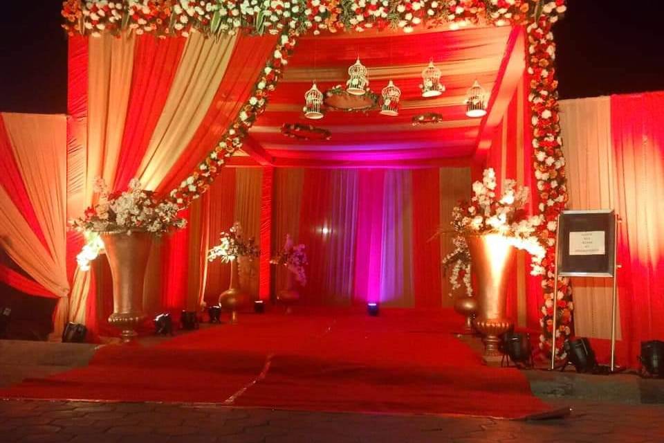 Entrance decor