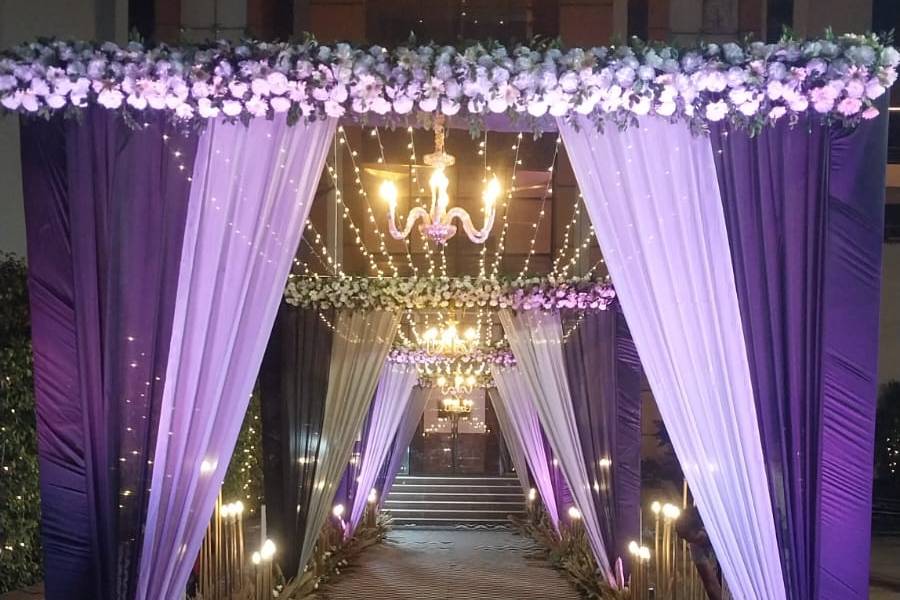 Entrance decor