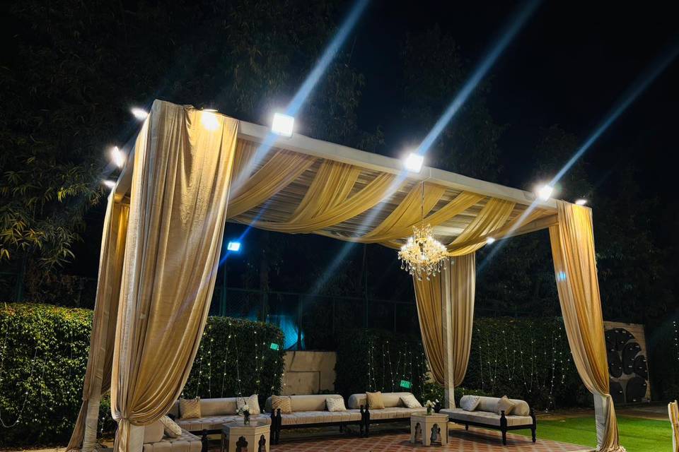 Banquet hall