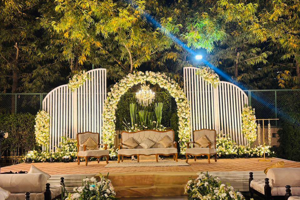Banquet hall
