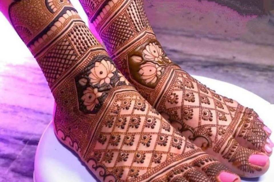 Mehandi artist