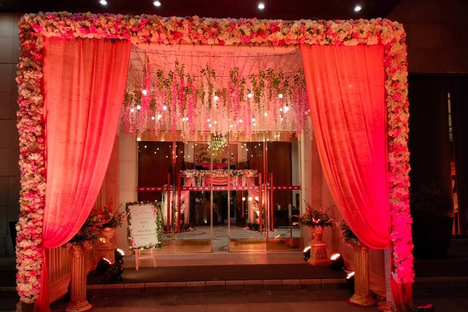 Entrance decor