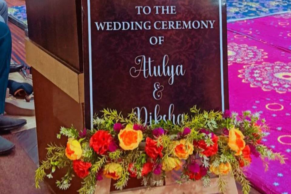 Entrance decor