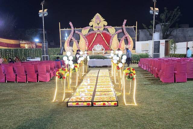Lawn area