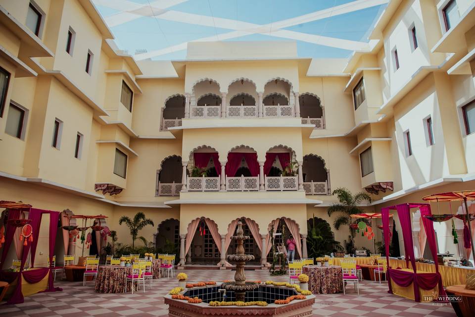 Hotel Rajbagh Palace, Jaipur