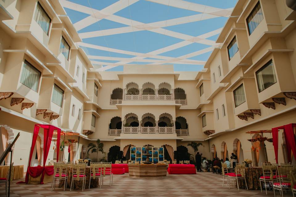 Hotel Rajbagh Palace, Jaipur