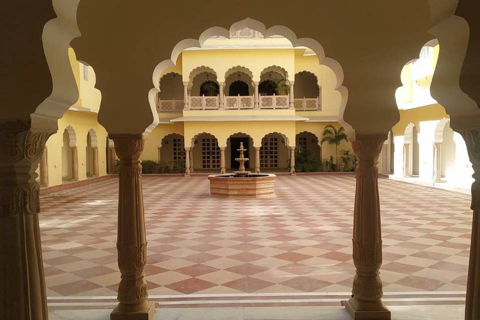 Hotel Rajbagh Palace, Jaipur