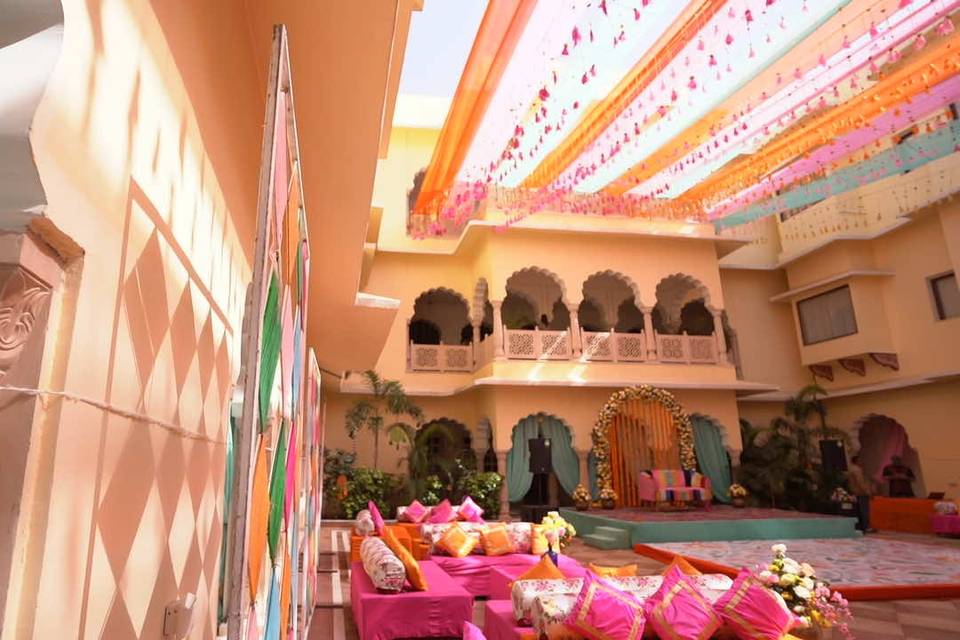 Hotel Rajbagh Palace, Jaipur