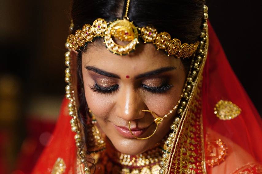 Bridal makeup