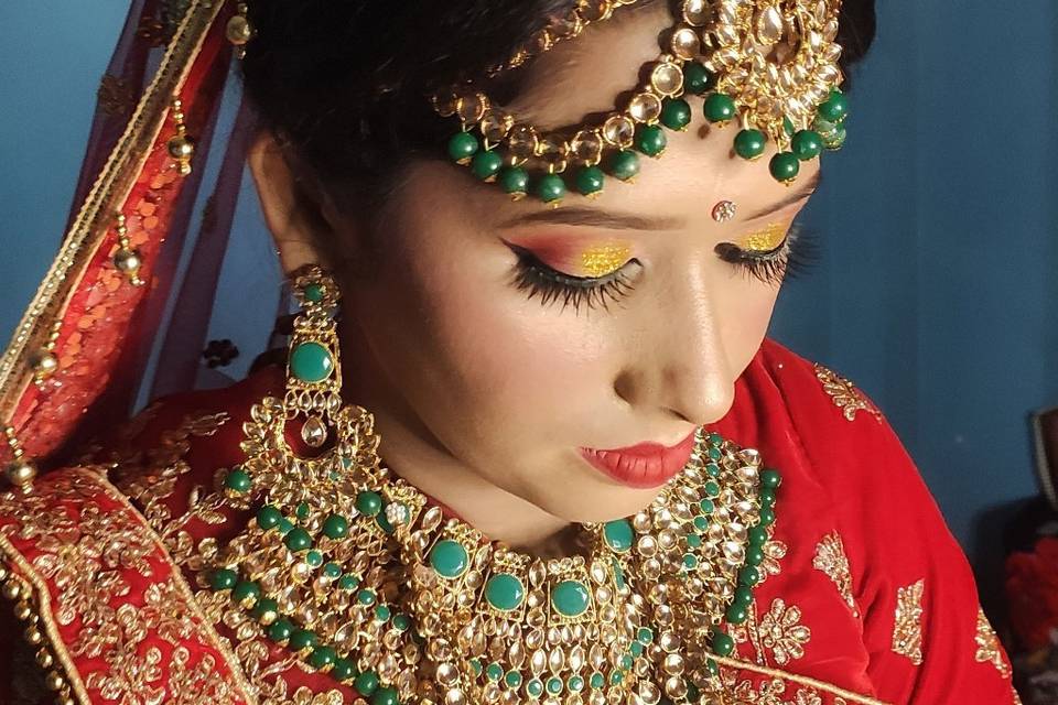 Bridal makeup