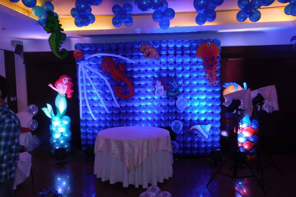 Balloon Decor