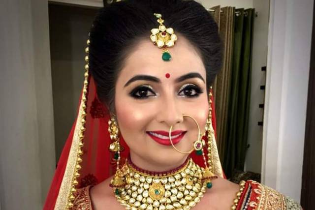 Poonam Makeovers