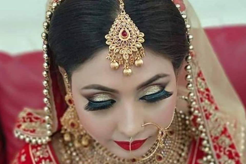 Bridal makeup