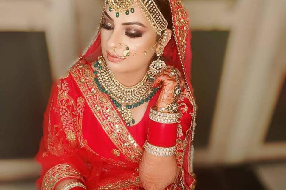 Bridal makeup