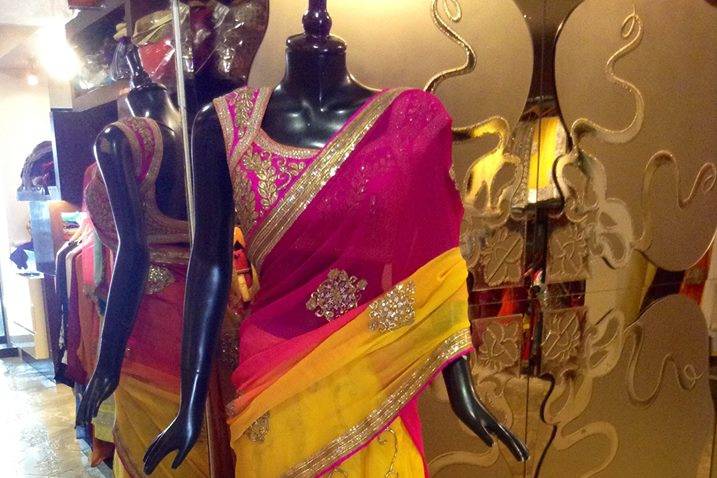 Lehenga by Hauz Khas