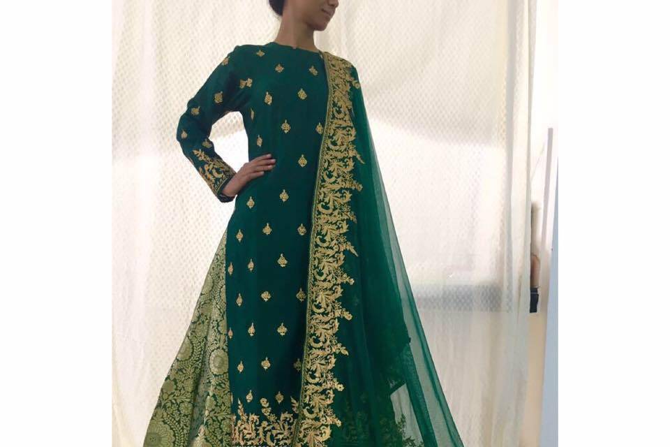 Lehenga by Hauz Khas