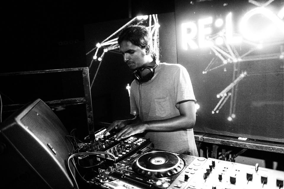 Shal playing for Reloop