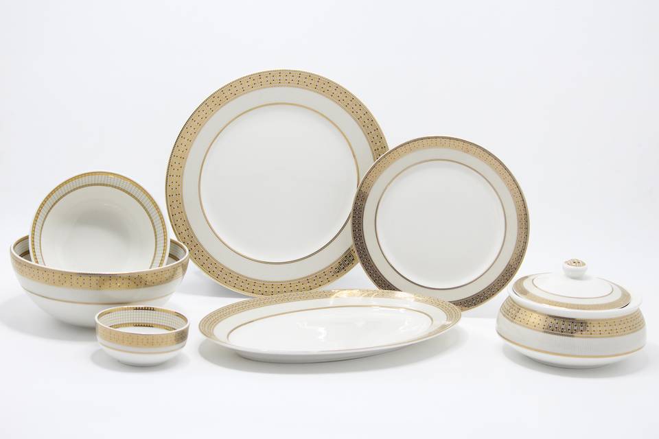 Customised dinnerware