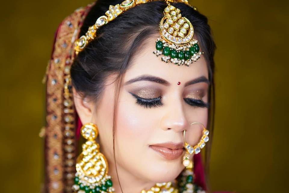 Bridal makeup