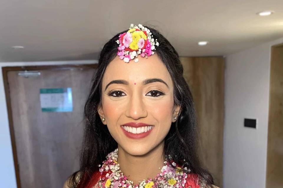 Haldi Makeup