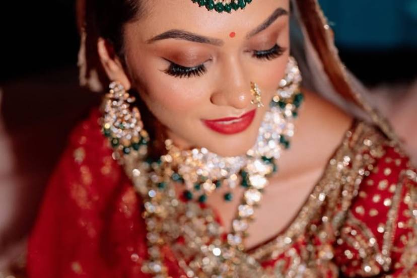 Bridal makeup