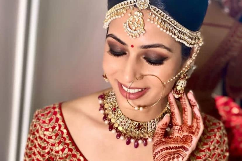 Bridal makeup