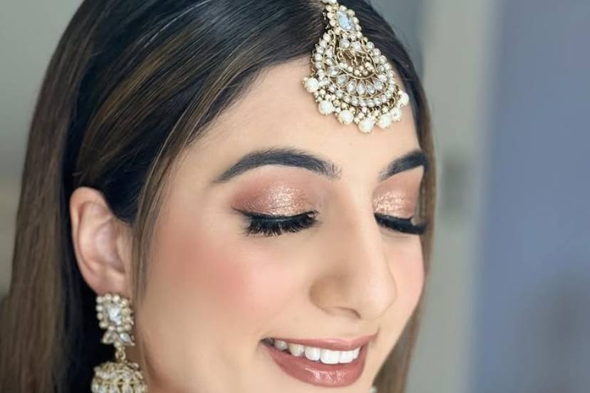 Party makeup