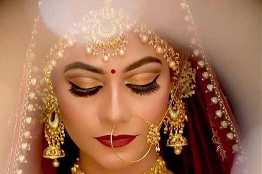 Bridal makeup