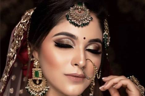 Saumya Gupta Makeovers