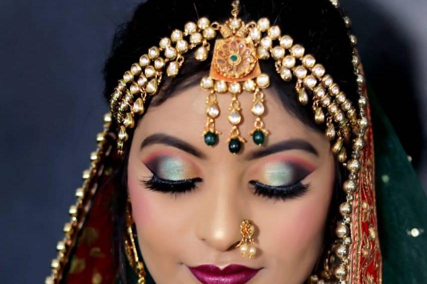 Saumya Gupta Makeovers