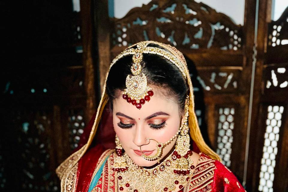 Bridal makeup
