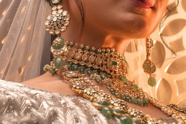 Necklace & earrings