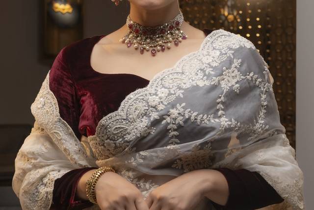 Necklace & earrings