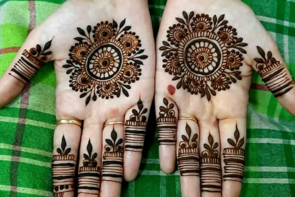 semi bridal mehndi design for back hands || bridal mehndi design/mehndi  decoration … | Very simple mehndi designs, Mehndi designs for kids, Back  hand mehndi designs