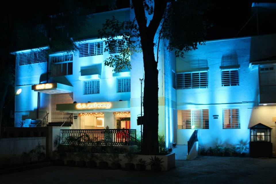 G L Apte Hall, Pune